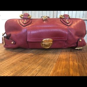 Marc Jacobs red leather shoulder bag w/gold trim